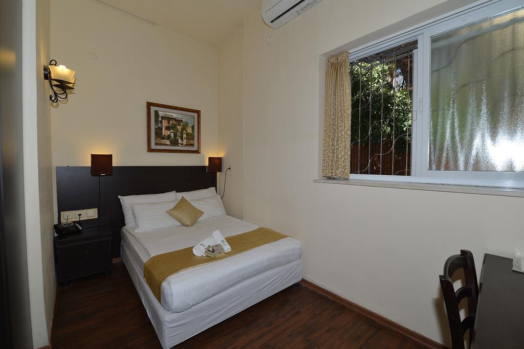 A Little House In Rechavia Hotel Baitulmaqdis Luaran gambar