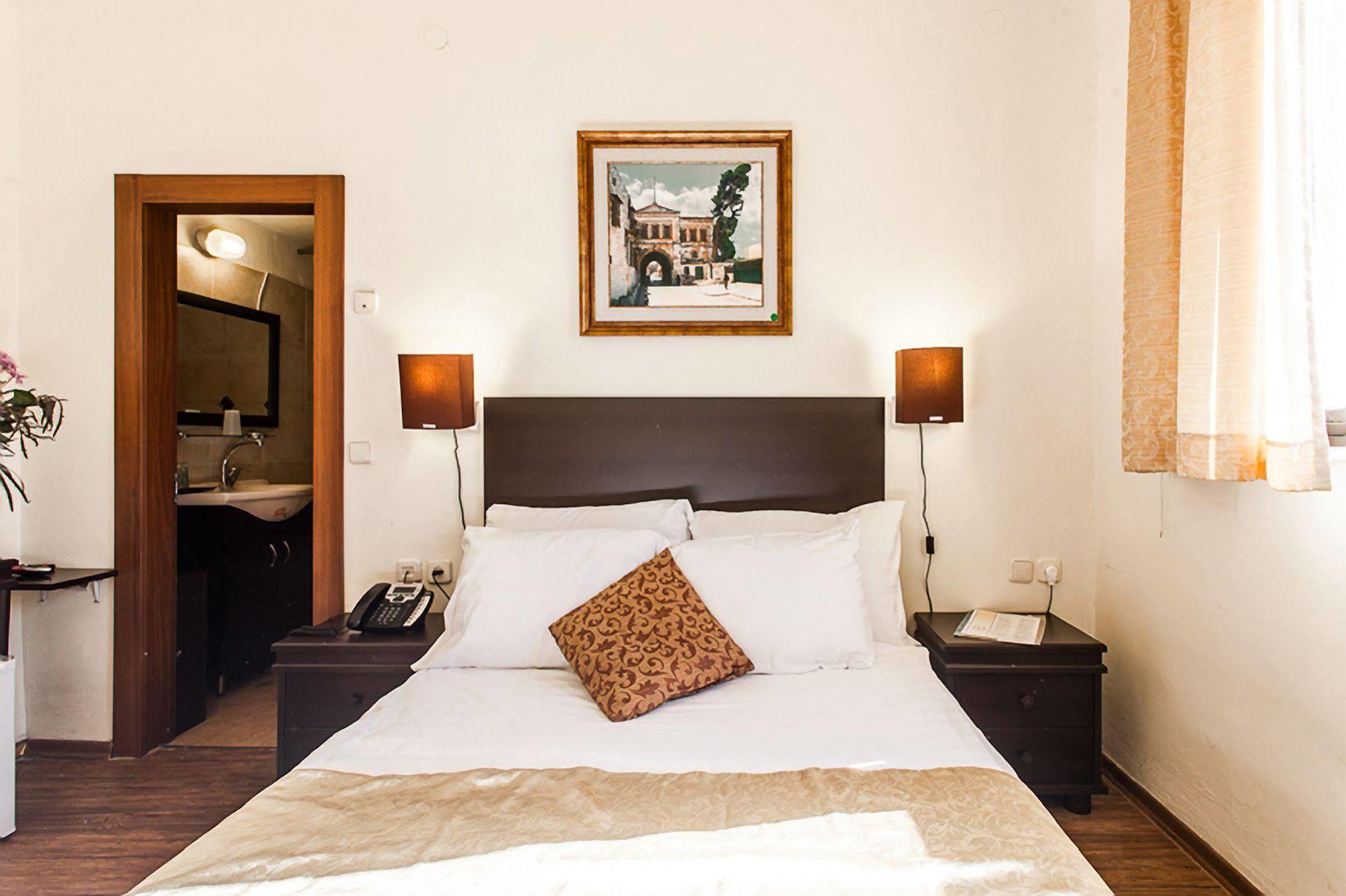 A Little House In Rechavia Hotel Baitulmaqdis Luaran gambar